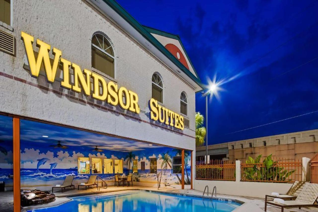 Quality Inn & Suites Cypress Εξωτερικό φωτογραφία